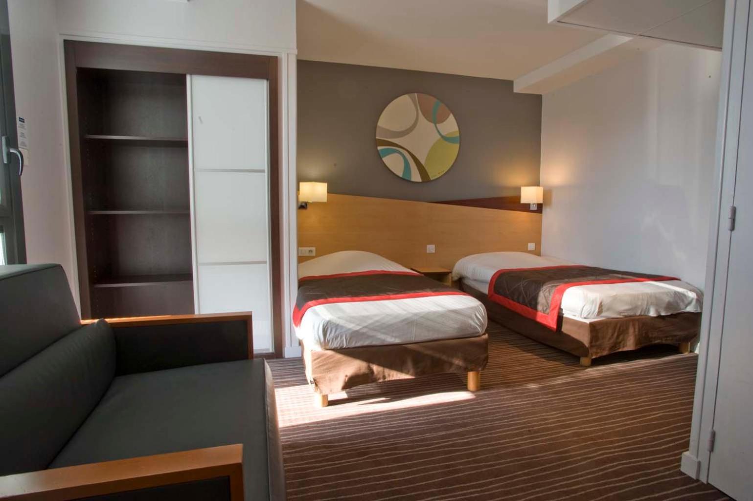 Kyriad Hotel Dijon Gare Exterior photo